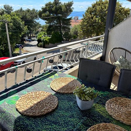 Apartment Jasna B Omišalj Kültér fotó