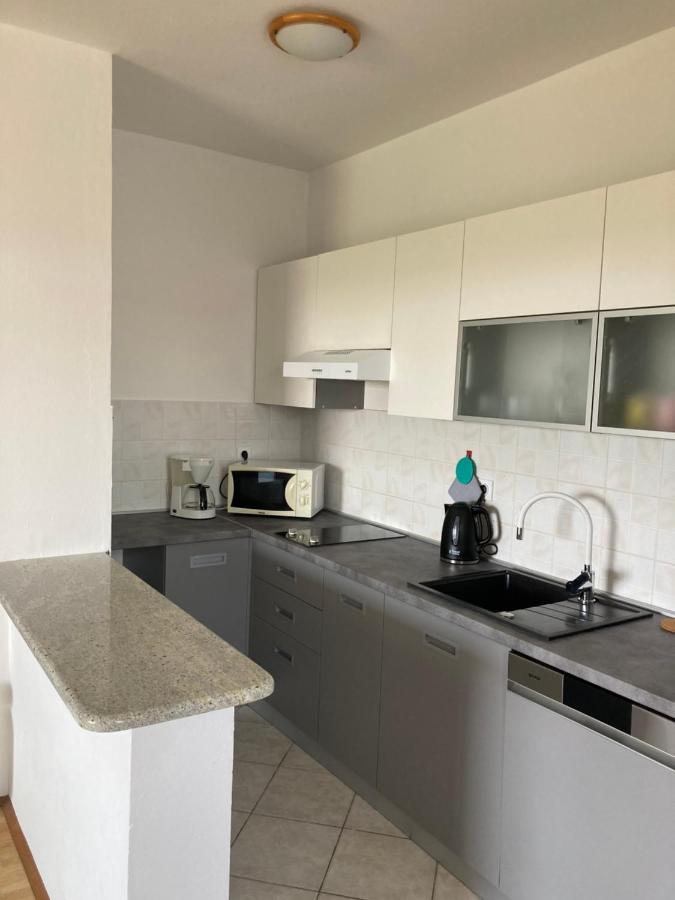 Apartment Jasna B Omišalj Kültér fotó