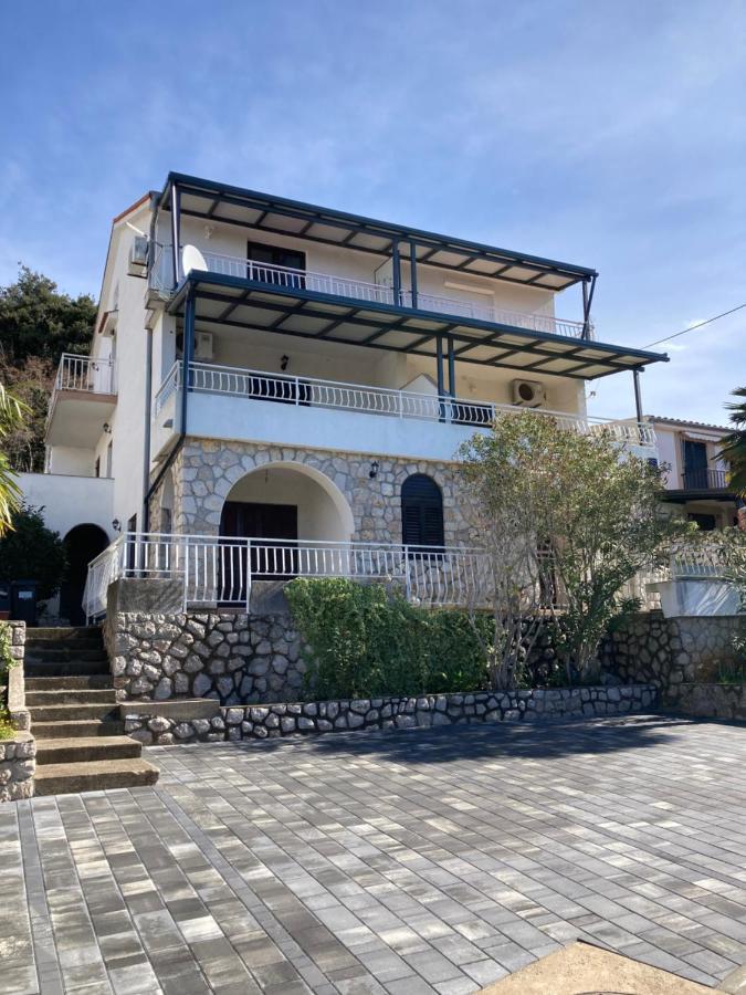 Apartment Jasna B Omišalj Kültér fotó