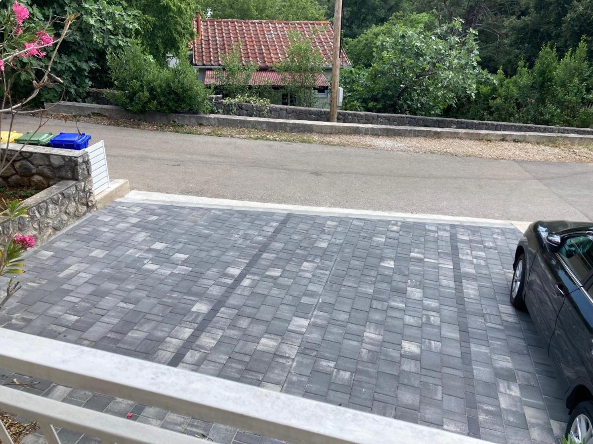 Apartment Jasna B Omišalj Kültér fotó