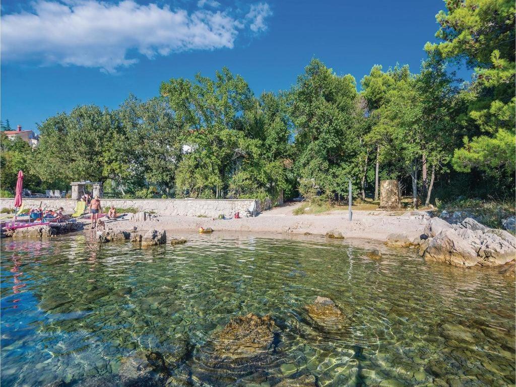 Apartment Jasna B Omišalj Kültér fotó
