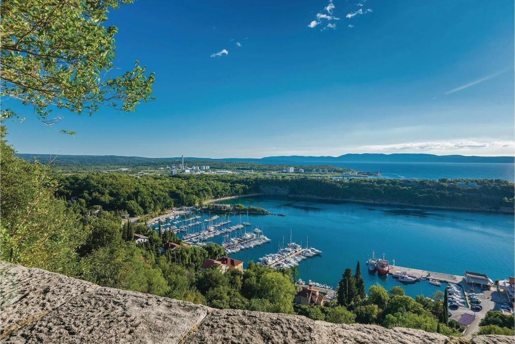 Apartment Jasna B Omišalj Szoba fotó